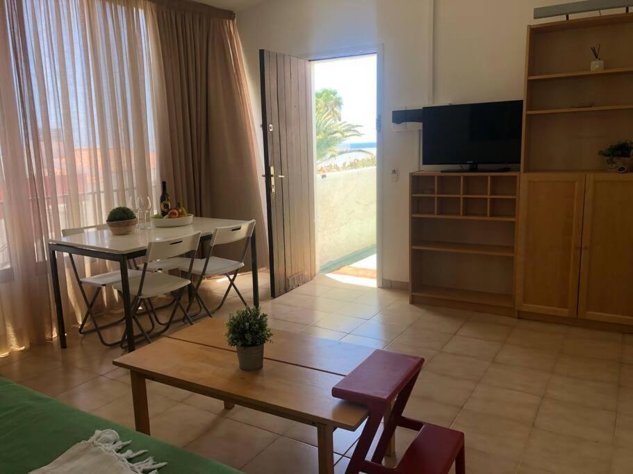 Playa Troya Apartment At The Beach Playa de las Américas Buitenkant foto